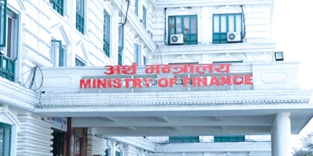 अर्थमन्त्री खनालद्वारा निष्क्रिय पुँजी उत्पादनशील क्षेत्रमा लगानी गर्न जोड