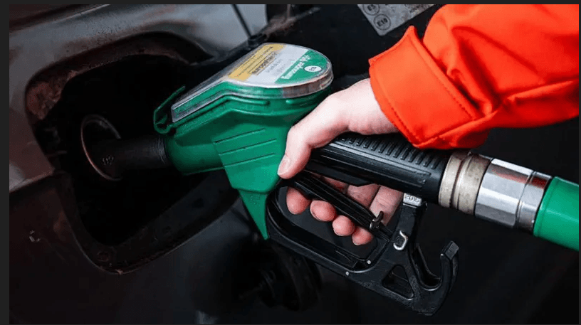 मध्यपूर्वी तनावबीच इरानले स्ट्रेट अफ हर्मुज पूर्ण रूपमा बन्द गर्यो