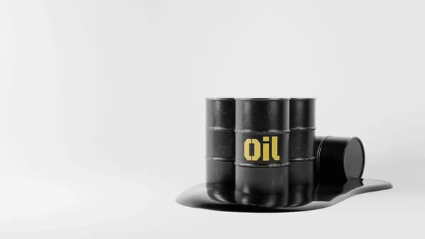 अमेरिका–इरान युद्धविरामपछि तेल मूल्यमा गिरावट, विश्व बजारमा उत्साह